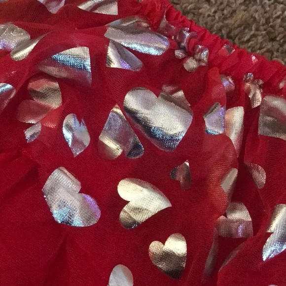 🎉HP-X2🎉 Red Ruffle Silver Heart Little Heart Tutu - Picture 2 of 3